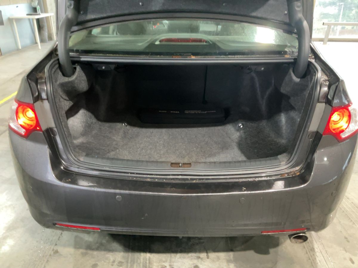 Honda Accord 2010 — photo 16
