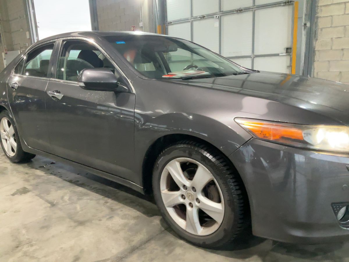 Honda Accord 2010 — photo 13