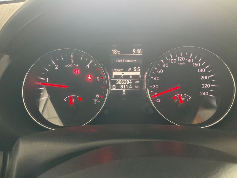 Nissan Qashqai 1.5 Turbodiesel Acenta — zdjęcie 4