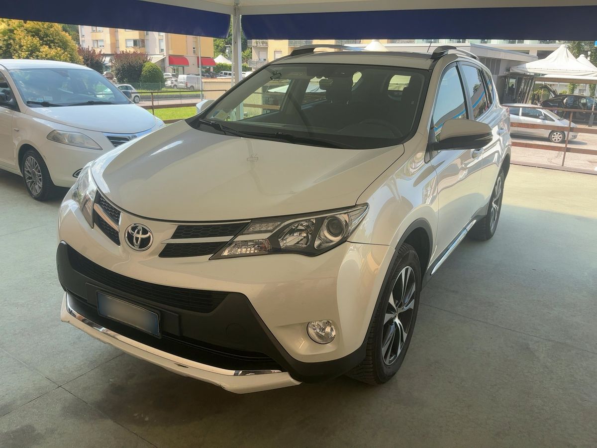 Toyota RAV 2015
