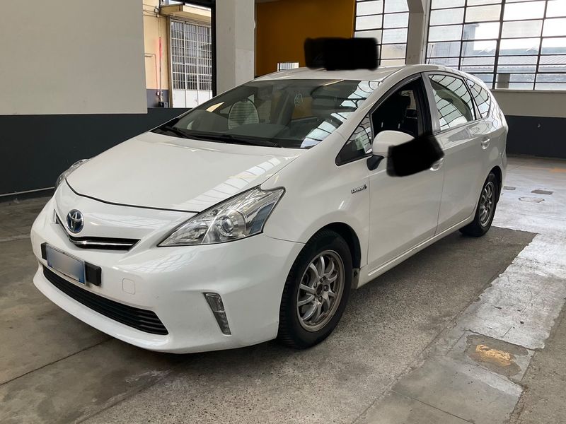 Toyota Prius+
