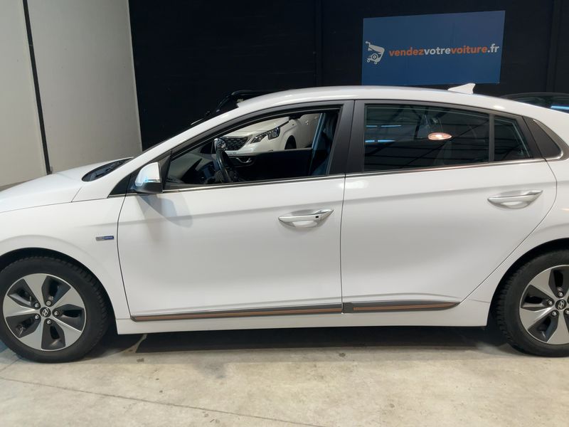 Hyundai IONIQ electric drive 88 kW Executive — zdjęcie 4