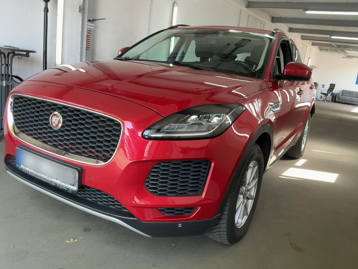 Jaguar E-Pace 2018 — photo 1
