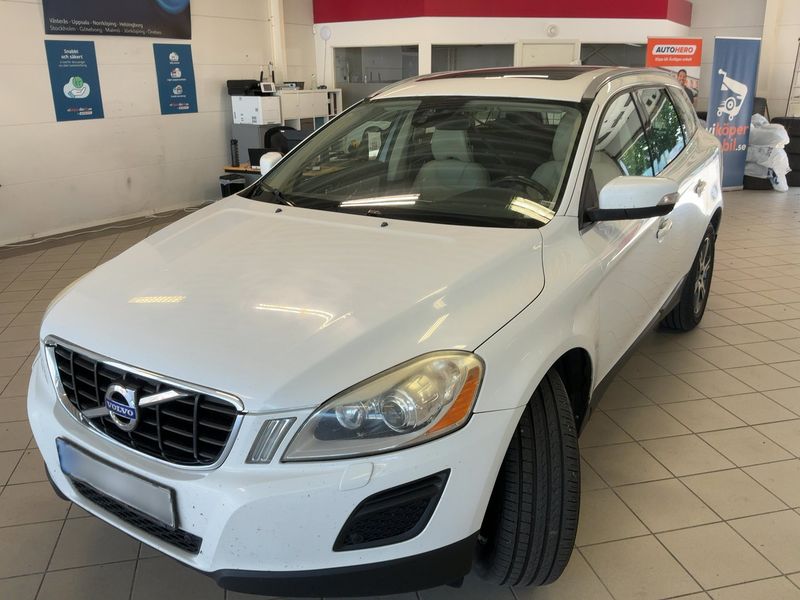 Volvo XC60 2.4 D5 Summum AWD 2012 – снимка 1