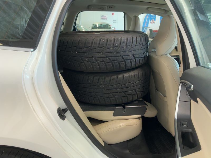 Volvo XC60 2.4 D5 Summum AWD 2012 – снимка 20