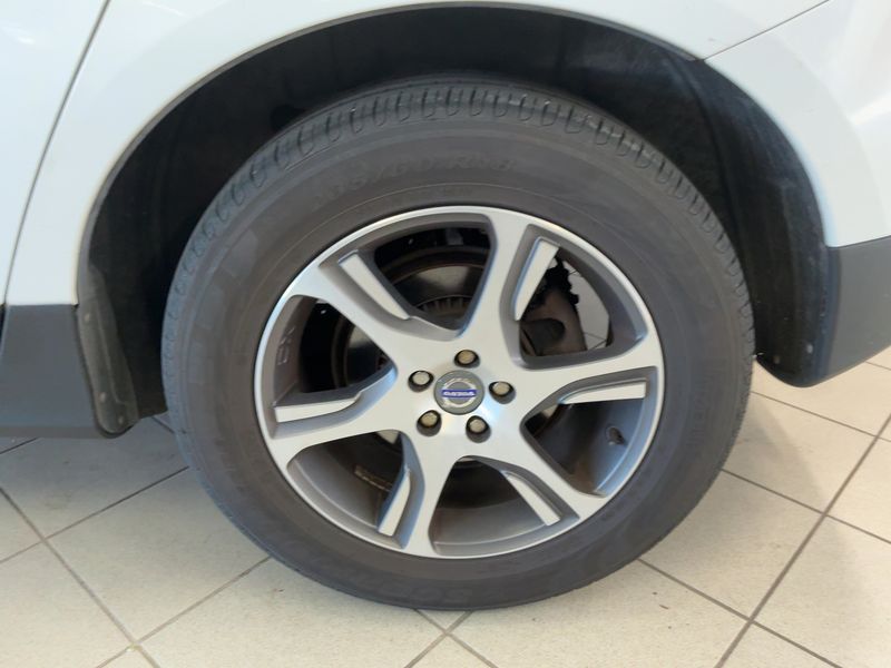 Volvo XC60 2.4 D5 Summum AWD 2012 – снимка 5