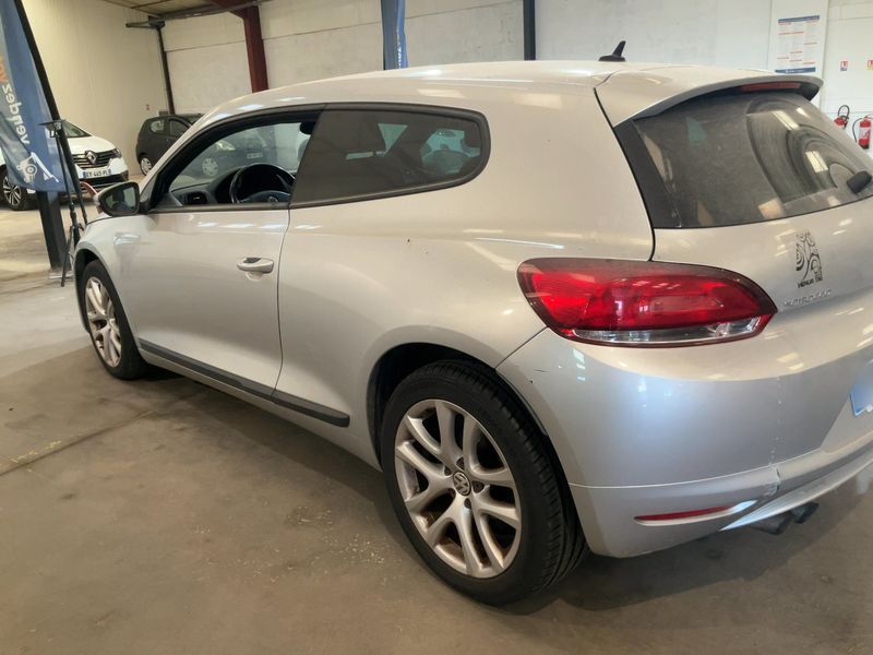 Volkswagen Scirocco 1.4 TSI Carat — zdjęcie 3