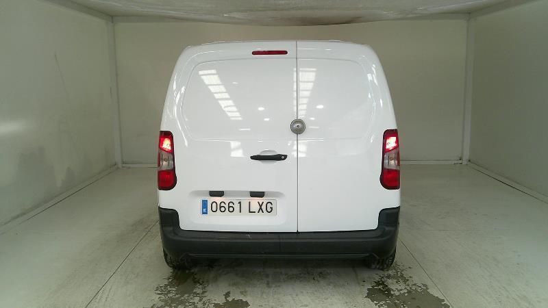Toyota ProAce City 1.5 D-4D Combi L1 GX — zdjęcie 4