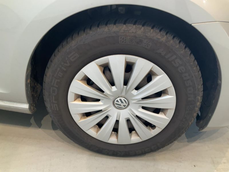 Volkswagen Golf VII 1.2 TSI Trendline BlueMotion Tech 2013 – снимка 11