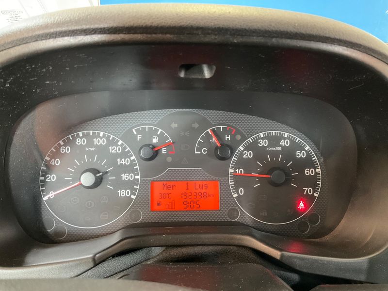 Fiat Qubo 1.4 Natural Power CNG Dynamic — zdjęcie 4