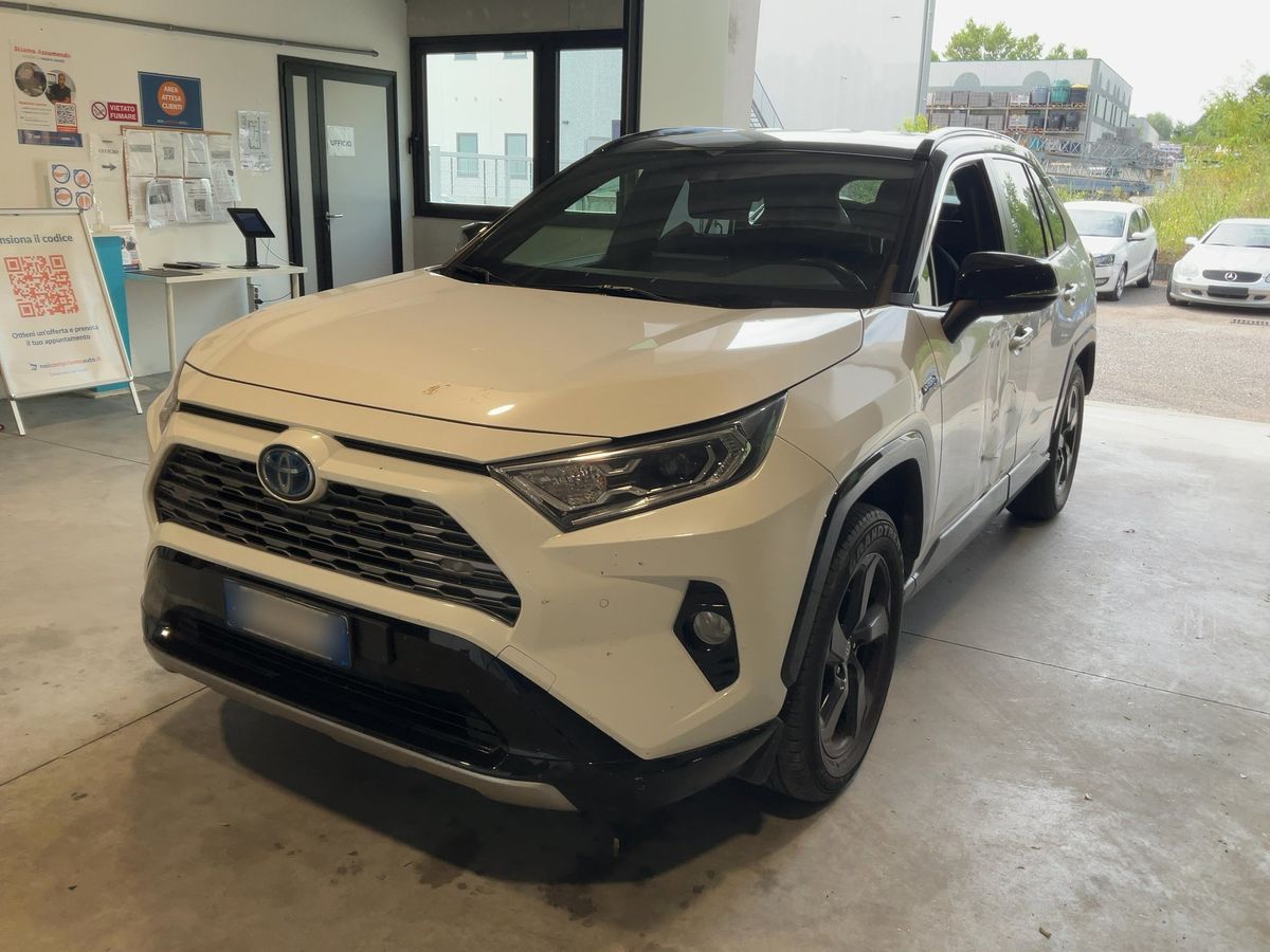Toyota RAV 2021 — photo 1