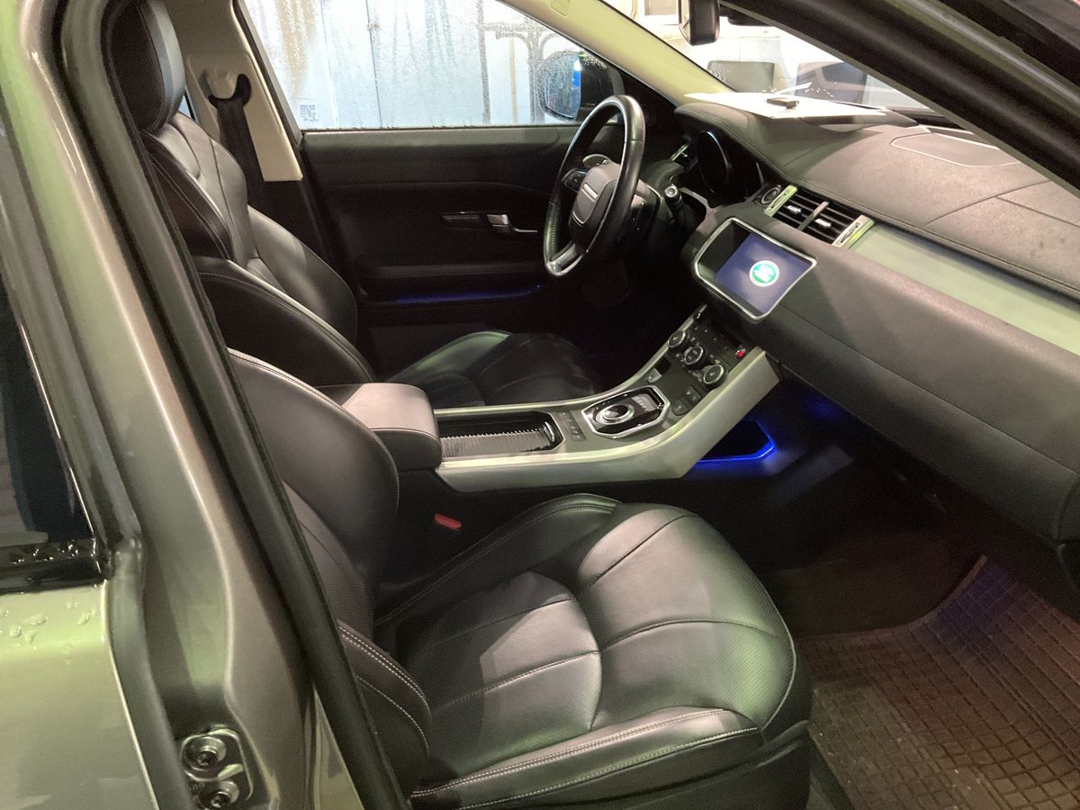 Land Rover 2018 — photo 17