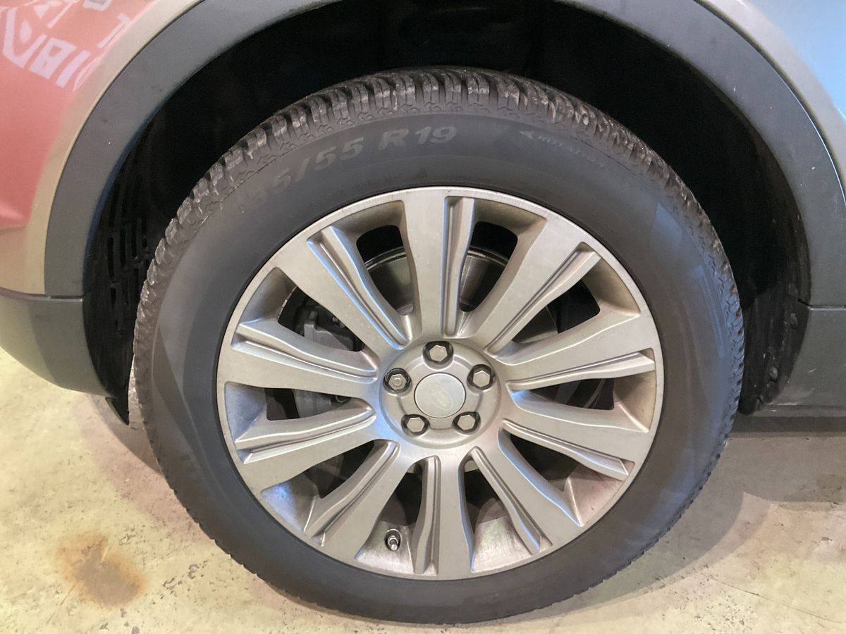 Land Rover 2018 — photo 4