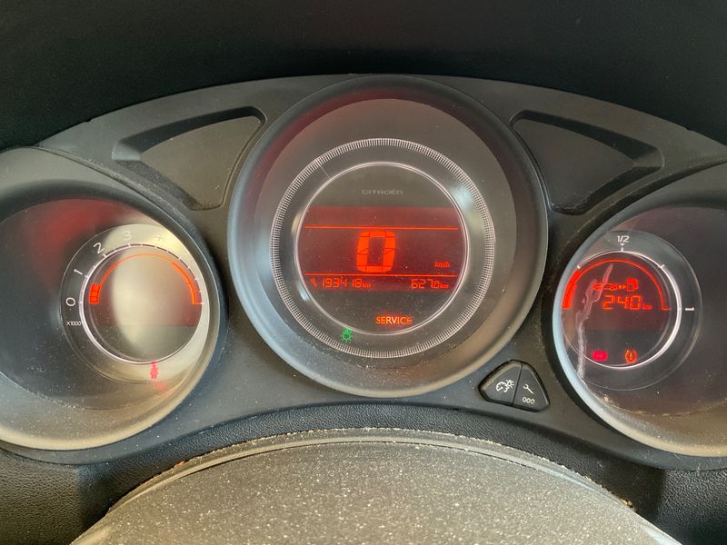 Citroen C4 1.6 HDi Tonic 2014 – снимка 4