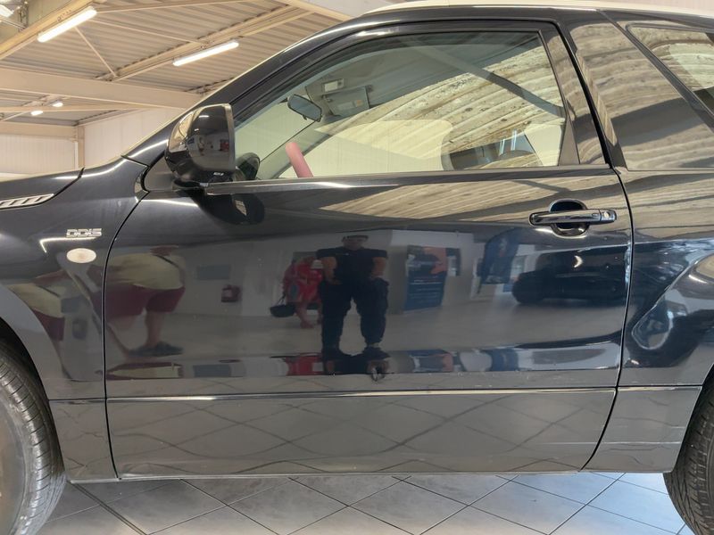 Suzuki Grand Vitara 1.9 DDiS Série Spéciale 3 portes — zdjęcie 4