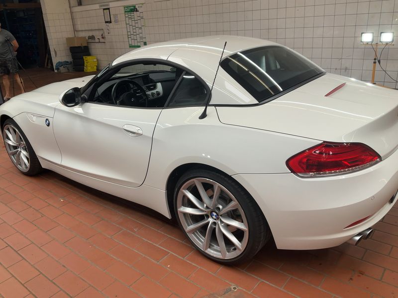 BMW Z4 sDrive 23i — zdjęcie 3