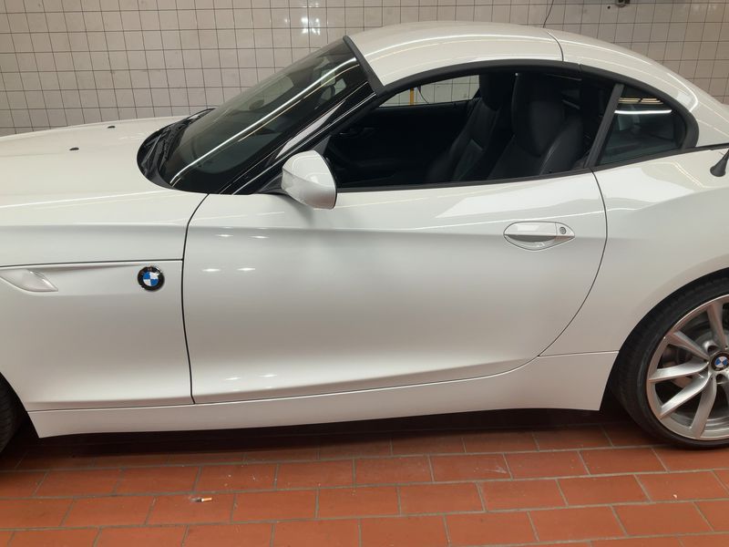 BMW Z4 sDrive 23i — zdjęcie 4