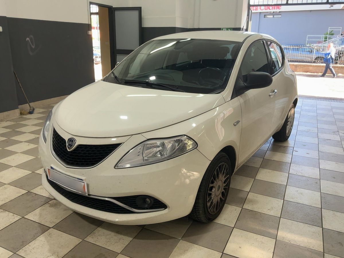 Lancia Ypsilon 2017