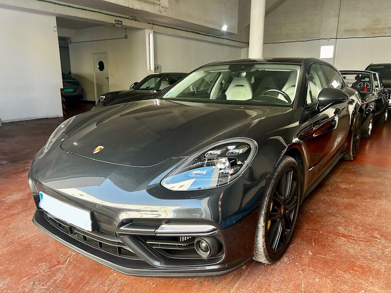 Porsche Panamera Sport Turismo Turbo — zdjęcie 2