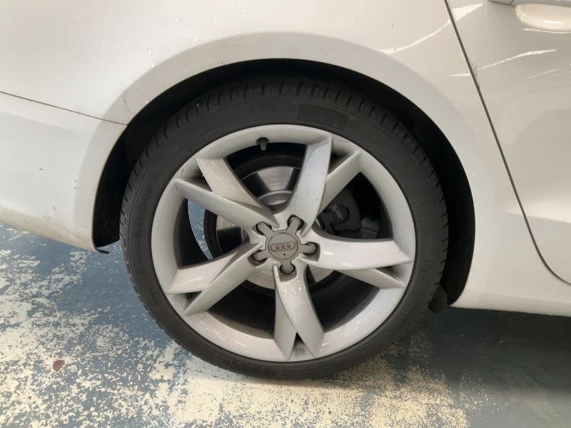 Audi A5 Sportback 2.0 TDI S line 2012 – снимка 9