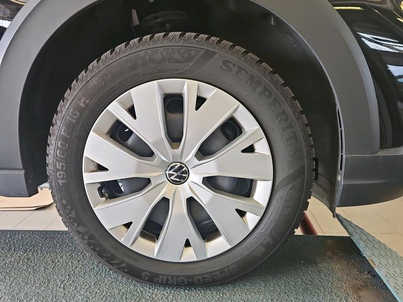 Volkswagen Taigo 1.0 TSI Move — zdjęcie 25
