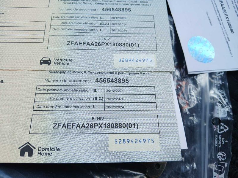 Fiat 500e electric drive 70 kW Red — zdjęcie 15