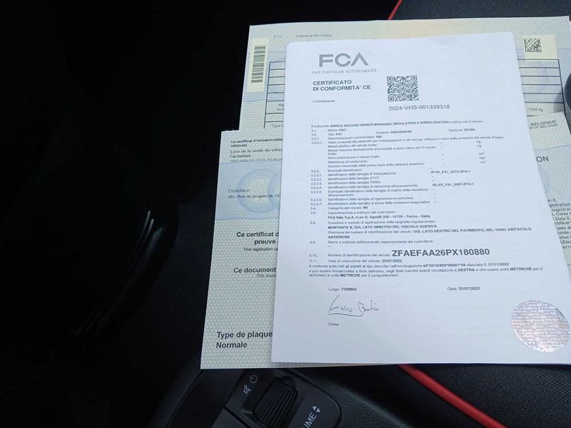 Fiat 500e electric drive 70 kW Red — zdjęcie 18
