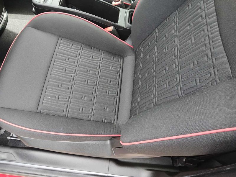 Fiat 500e electric drive 70 kW Red — zdjęcie 25