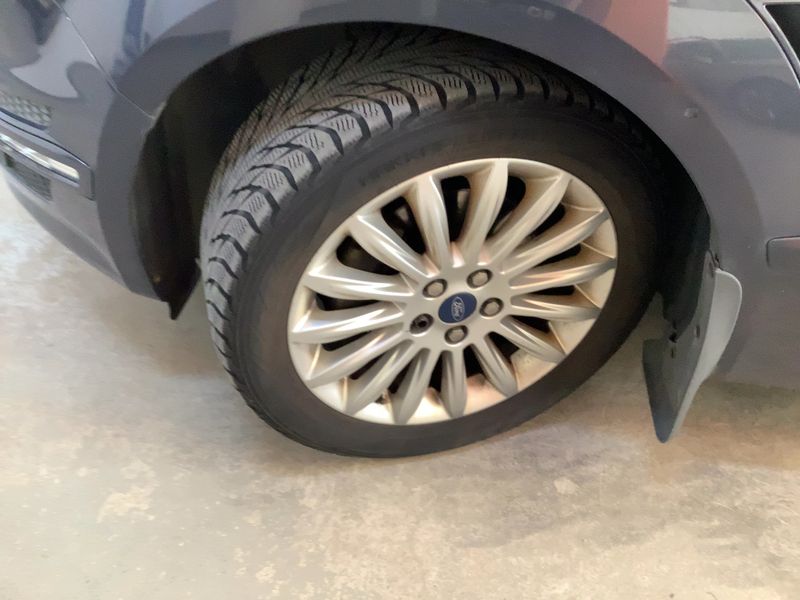 Ford S-Max 2.2 TDCi Titanium 2011 – снимка 3