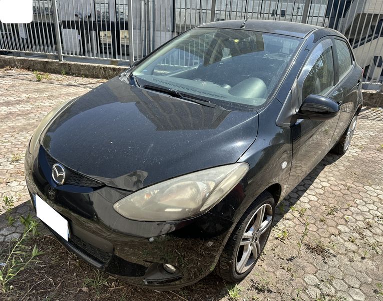 Mazda 2 1.3 Independence — zdjęcie 2