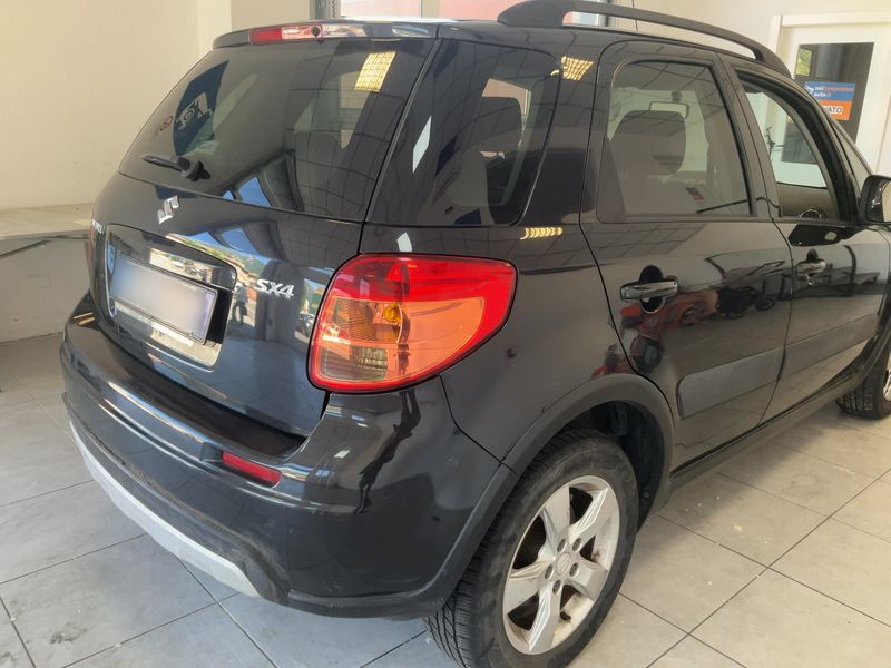 Suzuki SX4 1.6 Comfort — zdjęcie 6