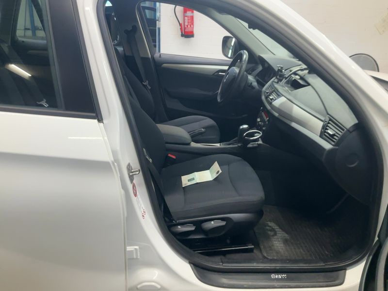 BMW X1 xDrive 20d 2011 – снимка 16