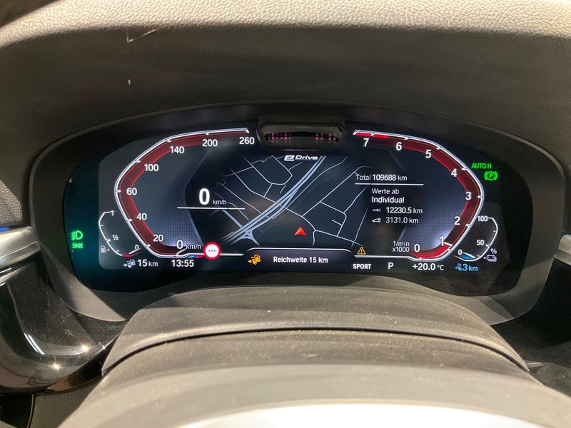 BMW 5er 545e xDrive M Sport 2021 – снимка 18