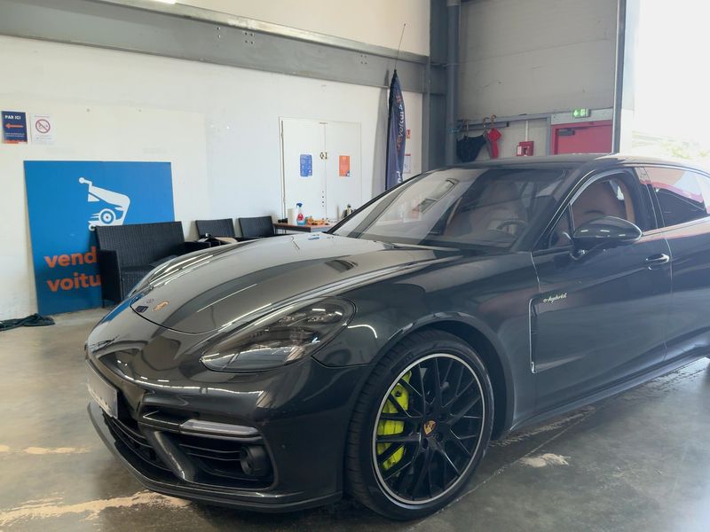 Porsche Panamera Sport Turismo Turbo S E-Hybrid — zdjęcie 2