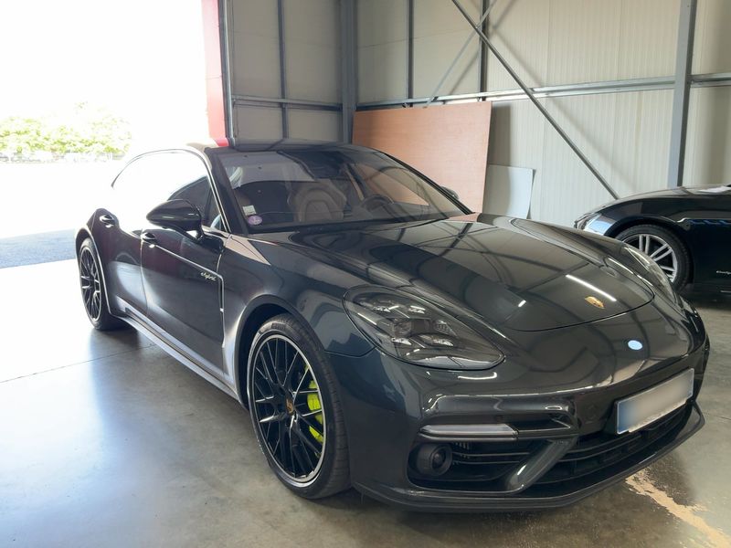 Porsche Panamera Sport Turismo Turbo S E-Hybrid — zdjęcie 8