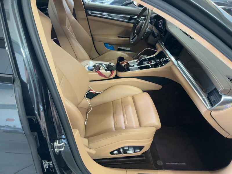 Porsche Panamera Sport Turismo Turbo S E-Hybrid — zdjęcie 11