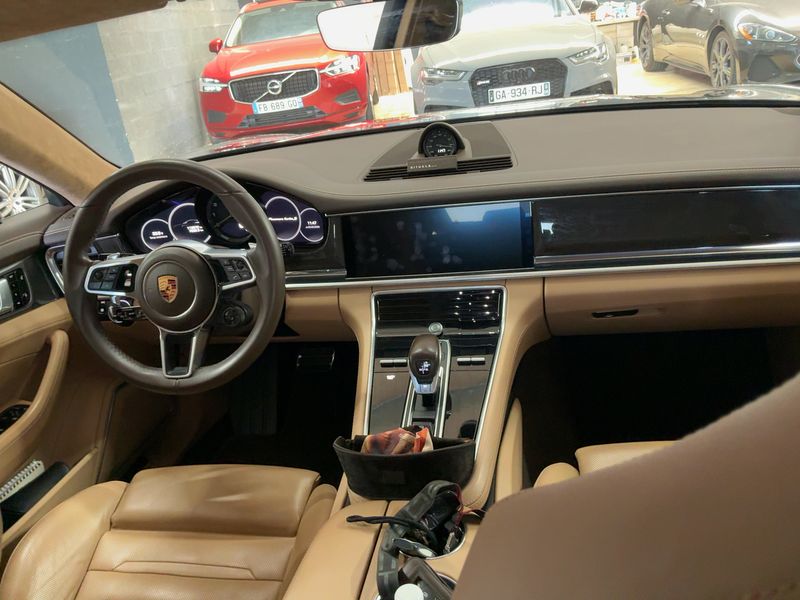 Porsche Panamera Sport Turismo Turbo S E-Hybrid — zdjęcie 12