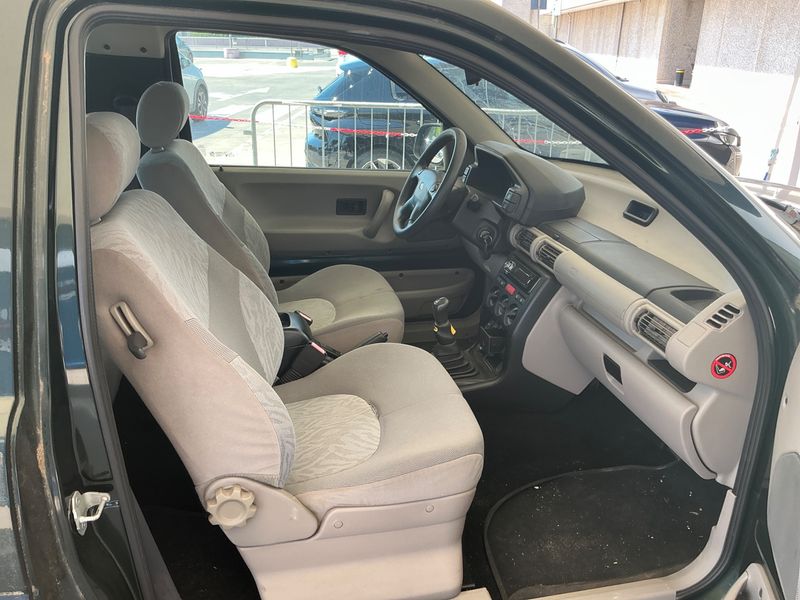 Land Rover Freelander 2.0 Td4 E — zdjęcie 3