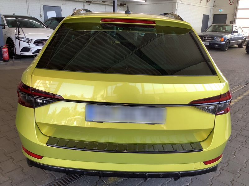 Skoda Superb 2.0 TDI SportLine — zdjęcie 5