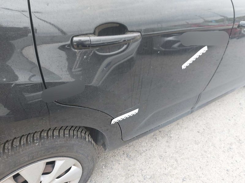 Citroen C3 1.4 HDi Confort 2011 – снимка 35