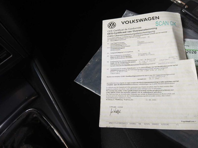 Volkswagen Golf IV 1.4 Pacific — zdjęcie 16