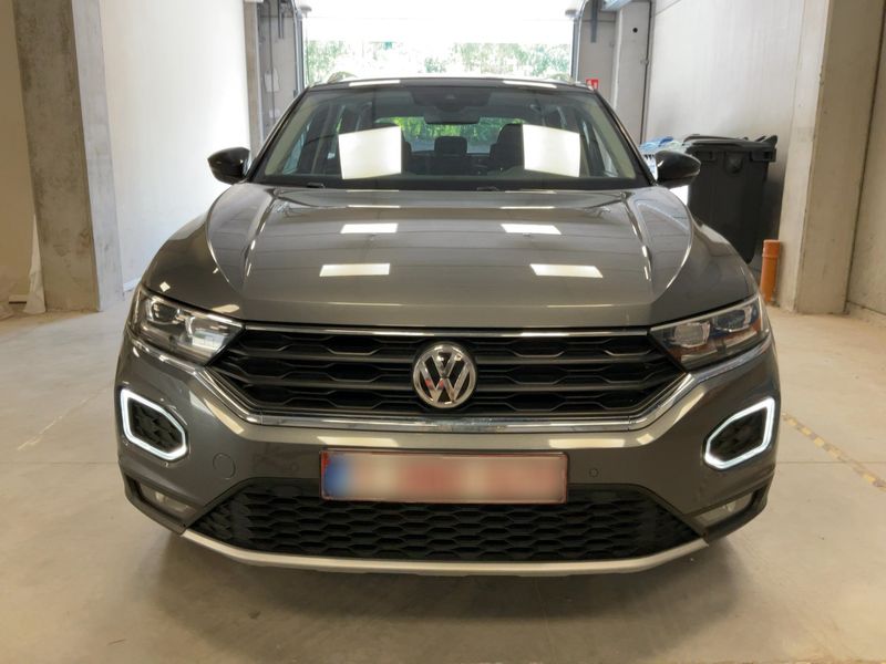 Volkswagen T-Roc 2.0 TDI Sport — zdjęcie 9