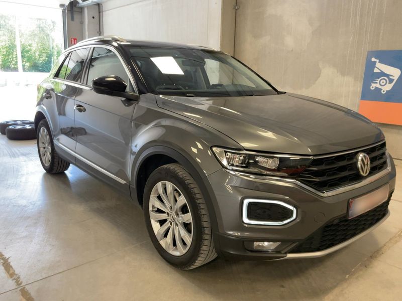 Volkswagen T-Roc 2.0 TDI Sport — zdjęcie 8