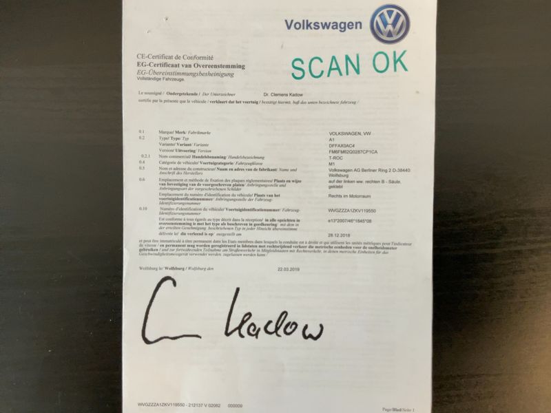 Volkswagen T-Roc 2.0 TDI Sport — zdjęcie 16