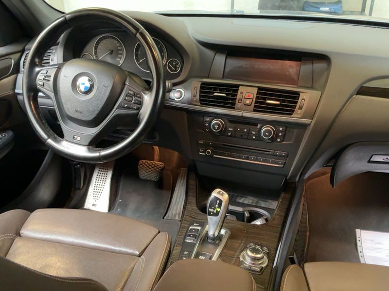 BMW X3 xDrive 20d — zdjęcie 12