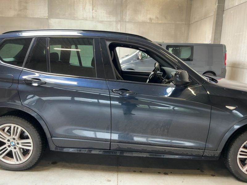 BMW X3 xDrive 20d — zdjęcie 7