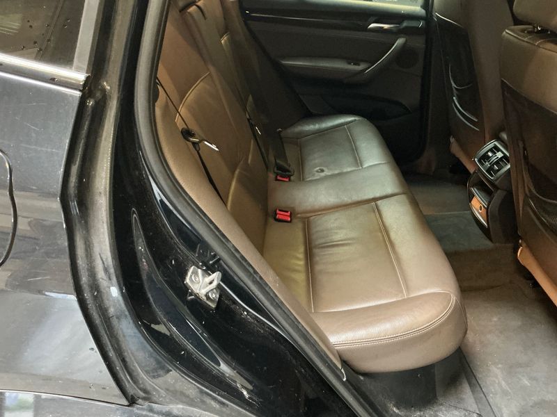 BMW X3 xDrive 20d — zdjęcie 14
