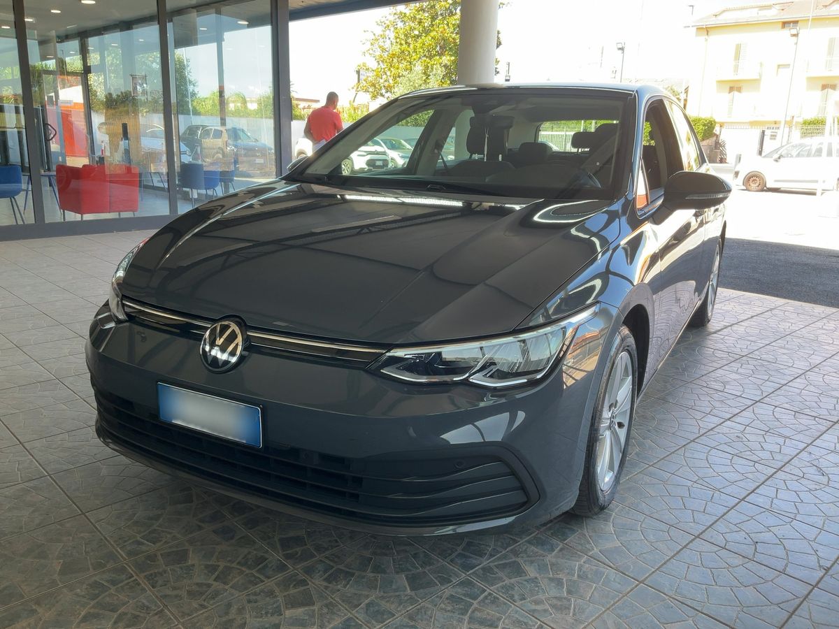 Volkswagen Golf 2021