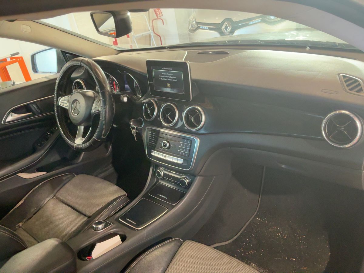 Mercedes-Benz CLA-Klasse 2018 — photo 18