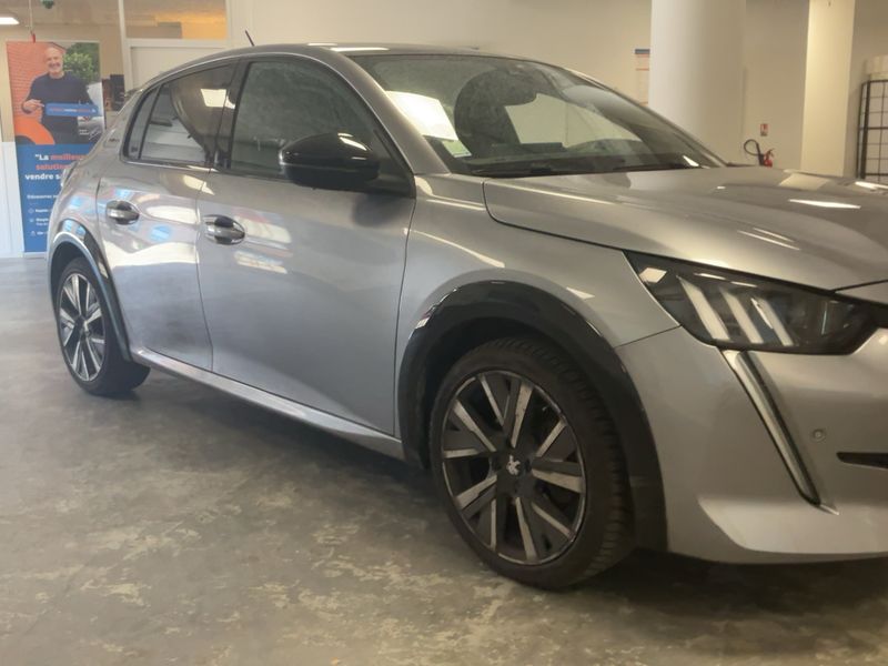 Peugeot 208 1.2 PureTech GT Line 2020 – снимка 12